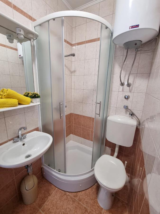 Apartman Bidol Макарска Екстериор снимка