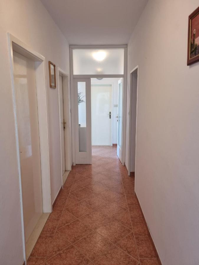 Apartman Bidol Макарска Екстериор снимка