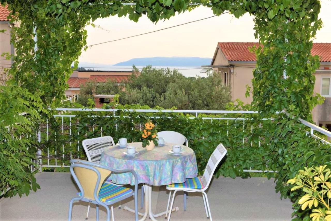 Apartman Bidol Макарска Екстериор снимка