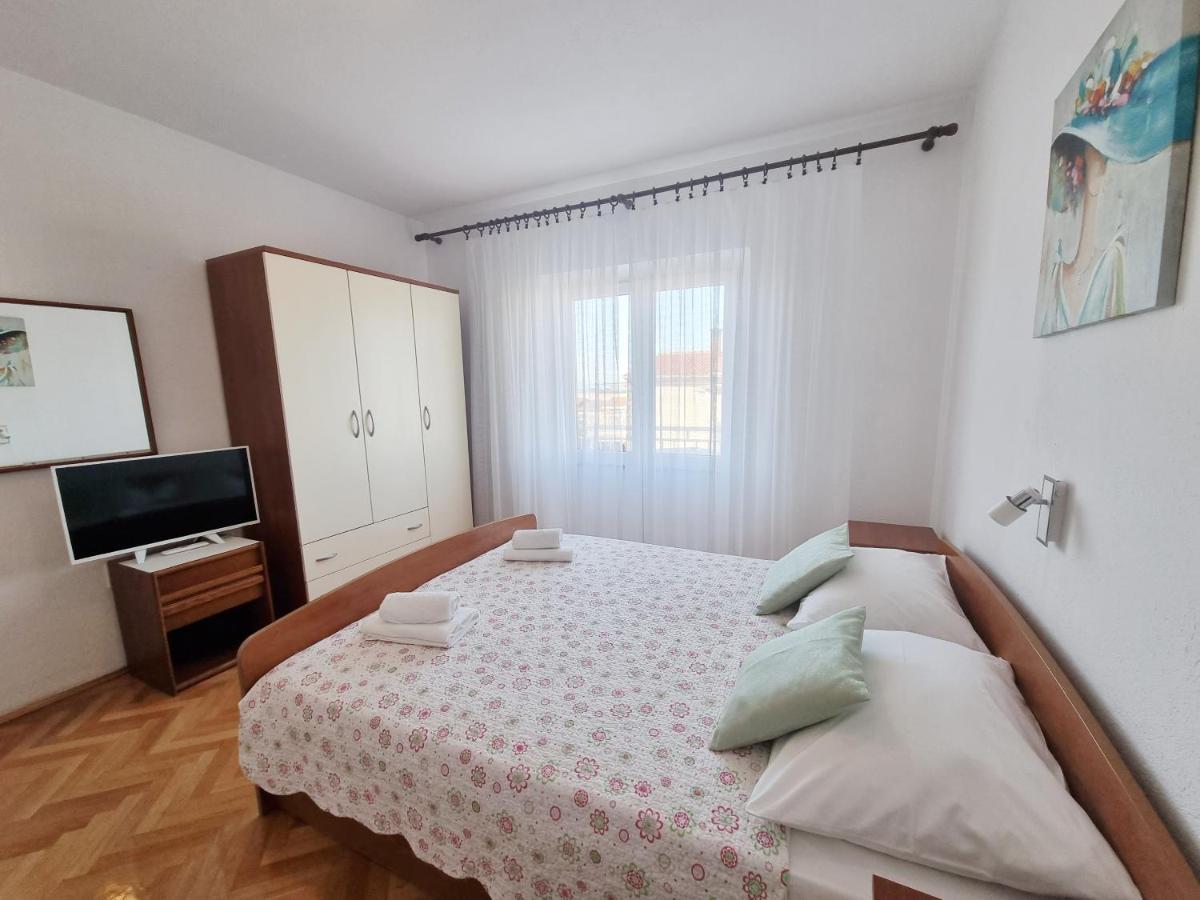Apartman Bidol Макарска Екстериор снимка